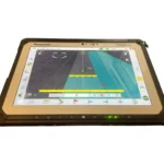 AgOpenGPS-t futtató Panasonic Toughbook CF-20 képernyője ferde nézetből